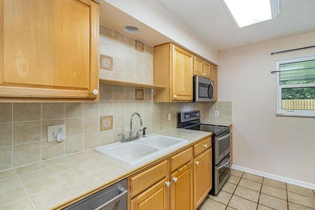 1399 HELLIWELL STREET NW, Palm Bay, FL 32907