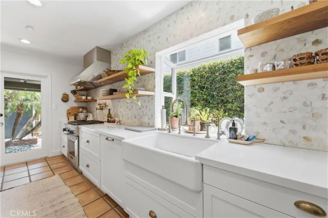 3730 Stewart, Los Angeles, CA 90066
