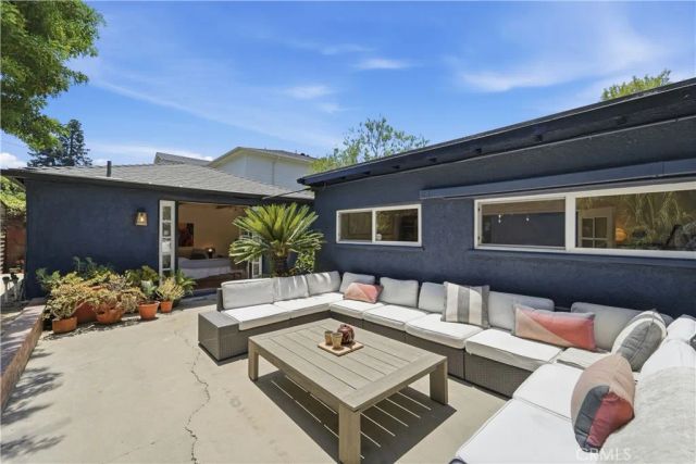 3730 Stewart, Los Angeles, CA 90066