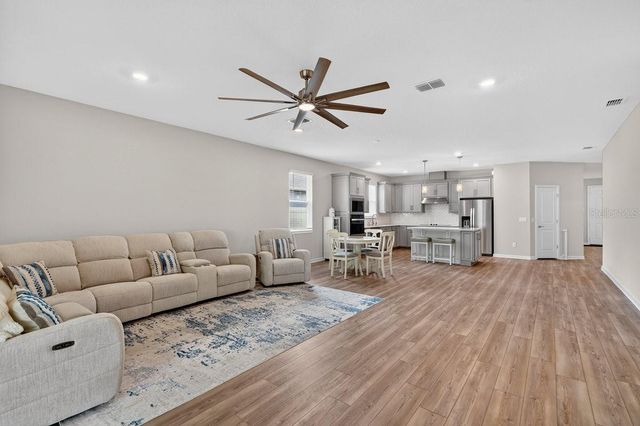 2004 CANOPY TERRACE BOULEVARD, Deland, FL 32724