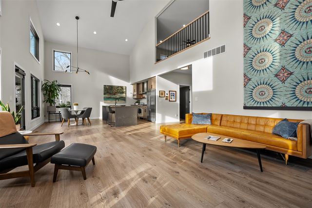 130 Singer Lake Trail, Baroda, MI 49101