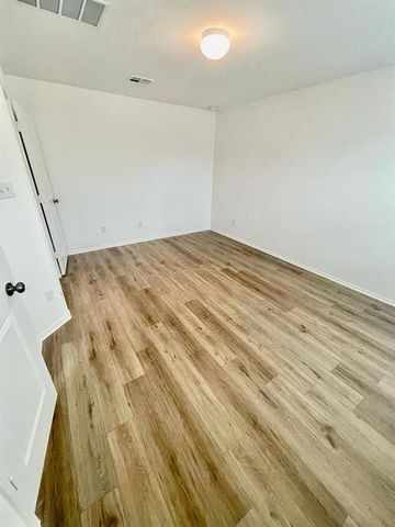 420 Perfect World LOOP, Jarrell, TX 76537