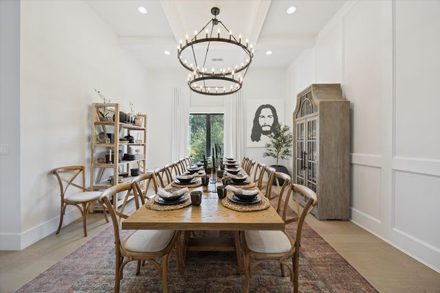 100 Stirling Lane, Versailles, KY 40383