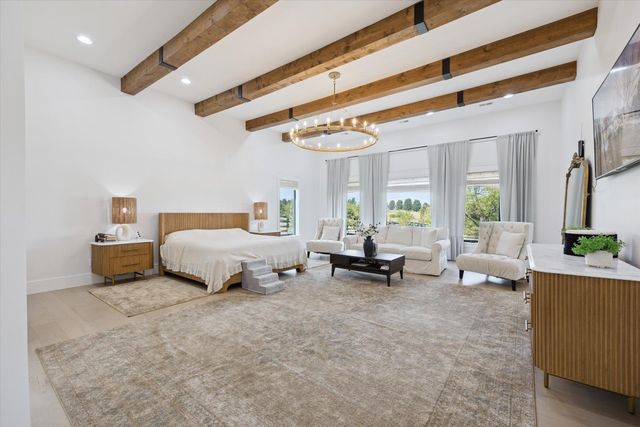 100 Stirling Lane, Versailles, KY 40383