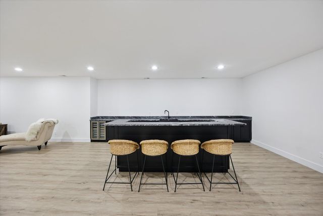 100 Stirling Lane, Versailles, KY 40383