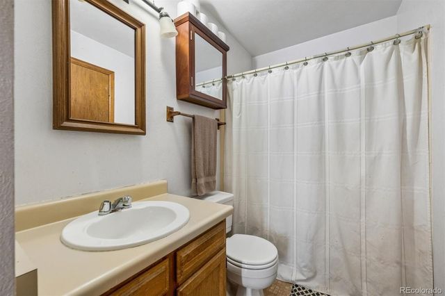 3074 S Truckee Street, Aurora, CO 80013