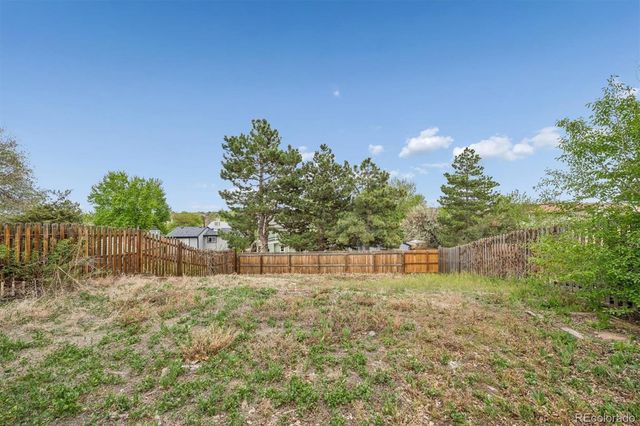 3074 S Truckee Street, Aurora, CO 80013