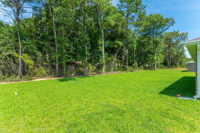 6008 Oak Hollow Way, Crestview, FL 32539