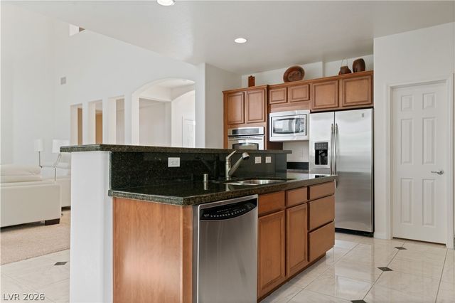 10009 Artistic Walk Avenue, Las Vegas, NV 89149