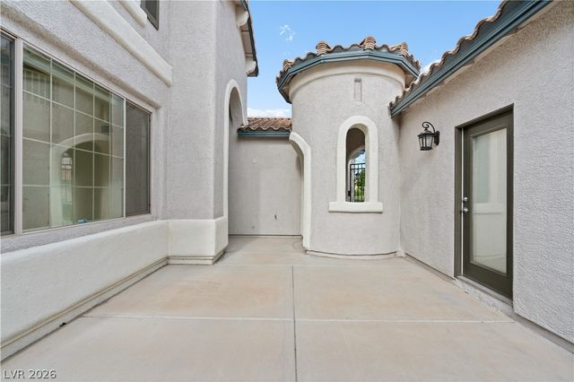 10009 Artistic Walk Avenue, Las Vegas, NV 89149