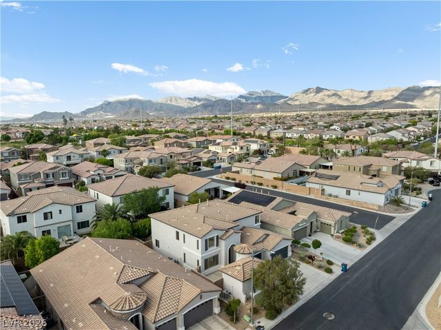 10009 Artistic Walk Avenue, Las Vegas, NV 89149