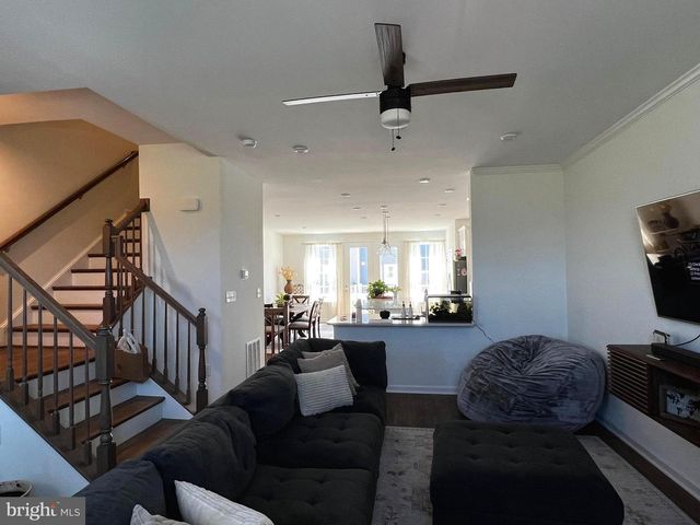 623 HEMSWORTH LN, Winchester, VA 22601