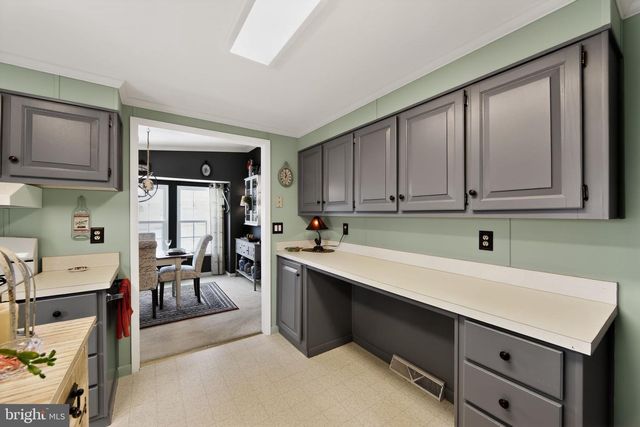 11 OAKPLACE CT W, Harleysville, PA 19438