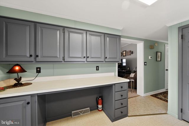 11 OAKPLACE CT W, Harleysville, PA 19438