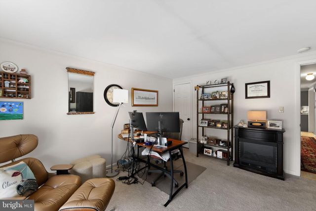 11 OAKPLACE CT W, Harleysville, PA 19438