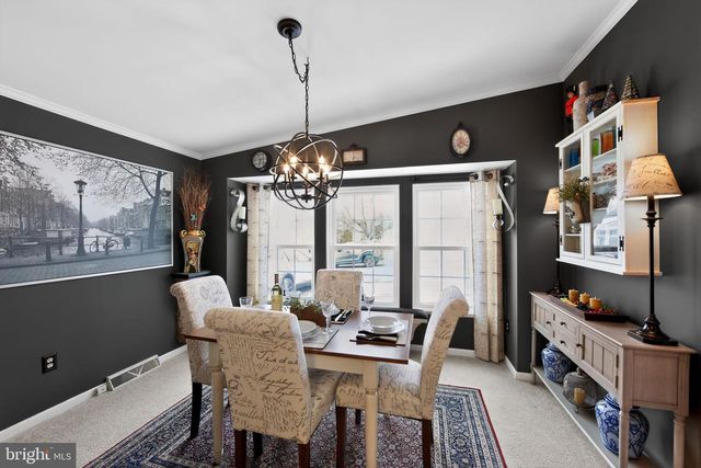 11 OAKPLACE CT W, Harleysville, PA 19438