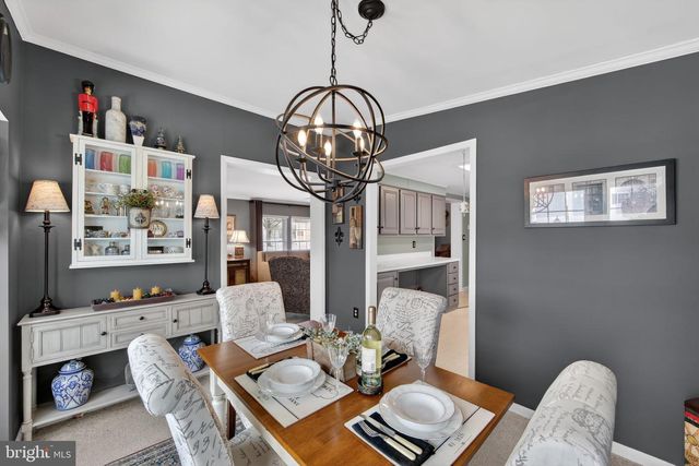 11 OAKPLACE CT W, Harleysville, PA 19438