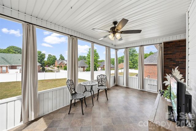 220 Landry Drive, Kings Mountain, NC 28086