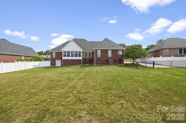 220 Landry Drive, Kings Mountain, NC 28086