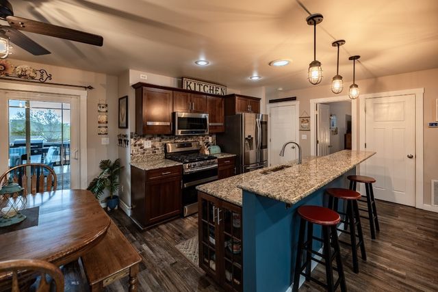 712 Quasar Lane, Livingston, MT 59047