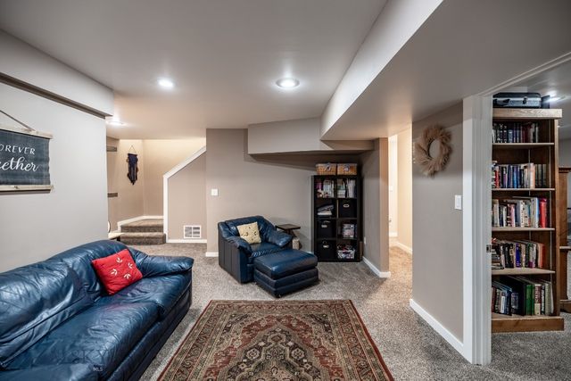 712 Quasar Lane, Livingston, MT 59047