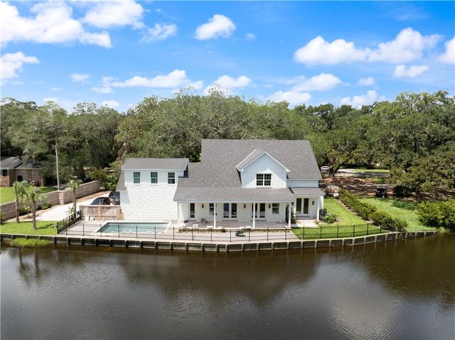 2404 Frederica Road, St Simons Island, GA 31522