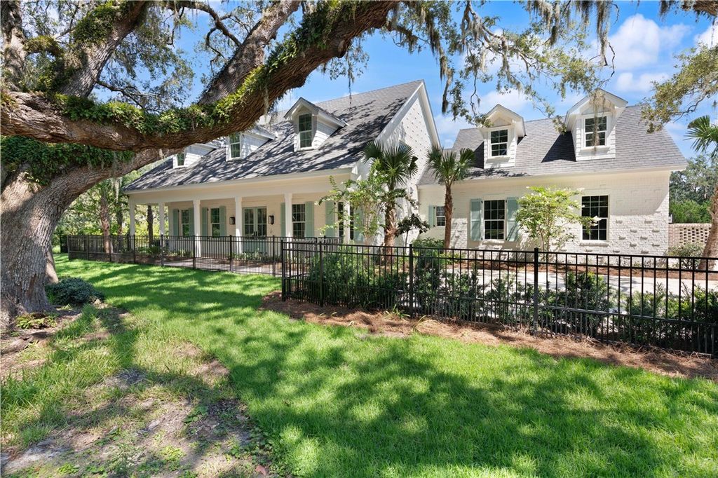2404 Frederica Road, St Simons Island, GA 31522