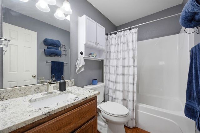 600 Apple Cross Court, Robinson, TX 76706