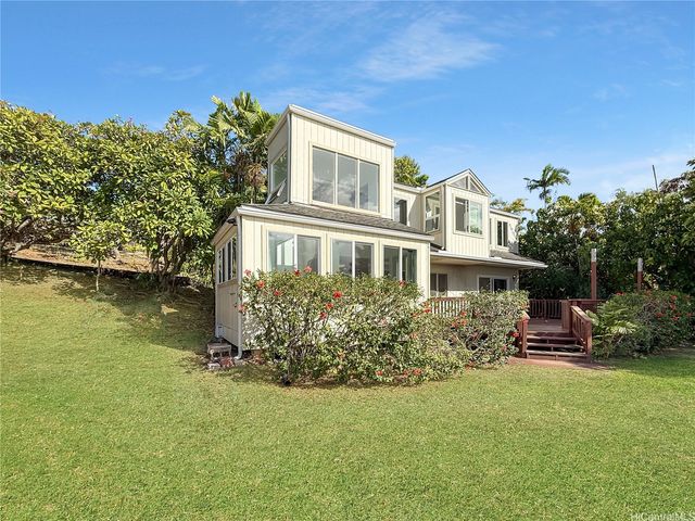 44-327 Kaneohe Bay Drive, Kaneohe, HI 96744