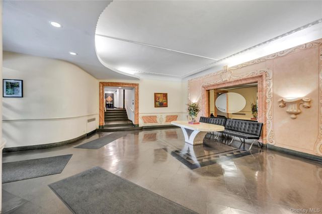 63-61 99th St C16, Rego Park, NY 11374