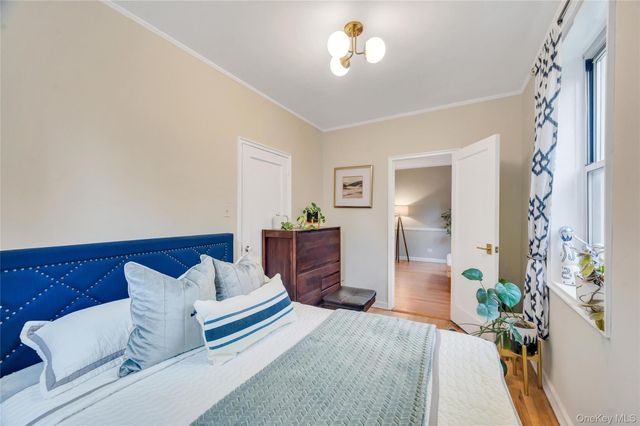 63-61 99th St C16, Rego Park, NY 11374