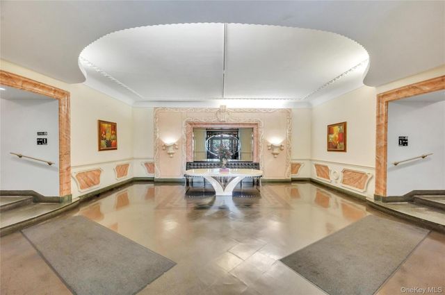 63-61 99th St C16, Rego Park, NY 11374