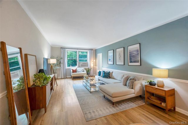 63-61 99th St C16, Rego Park, NY 11374