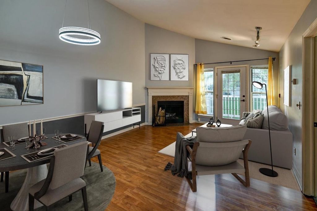 7102 Flagship Drive #8, Madison, WI 53719