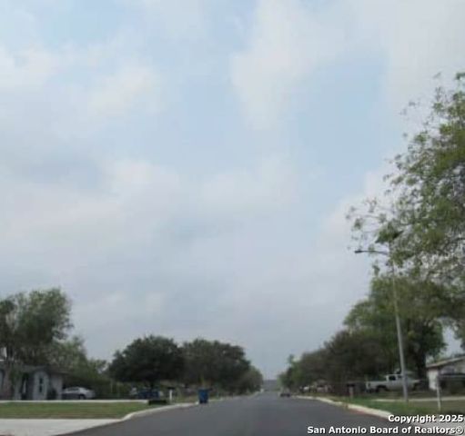 442 RASA DR, San Antonio, TX 78227