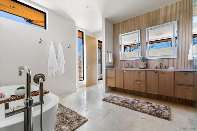 792 S Clayton Street, Denver, CO 80209