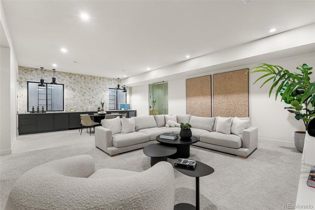 792 S Clayton Street, Denver, CO 80209