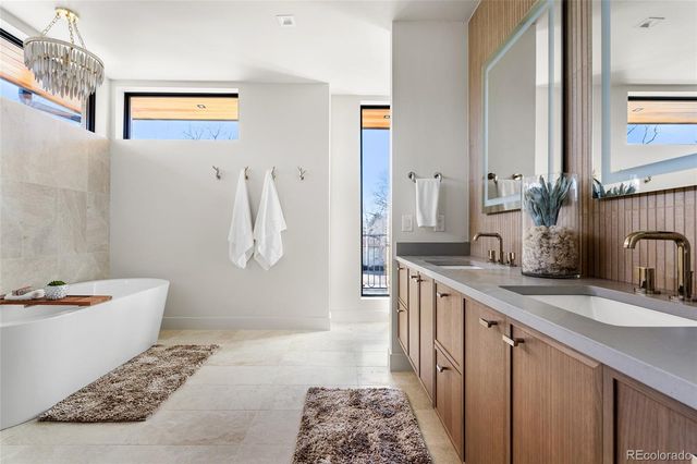 792 S Clayton Street, Denver, CO 80209