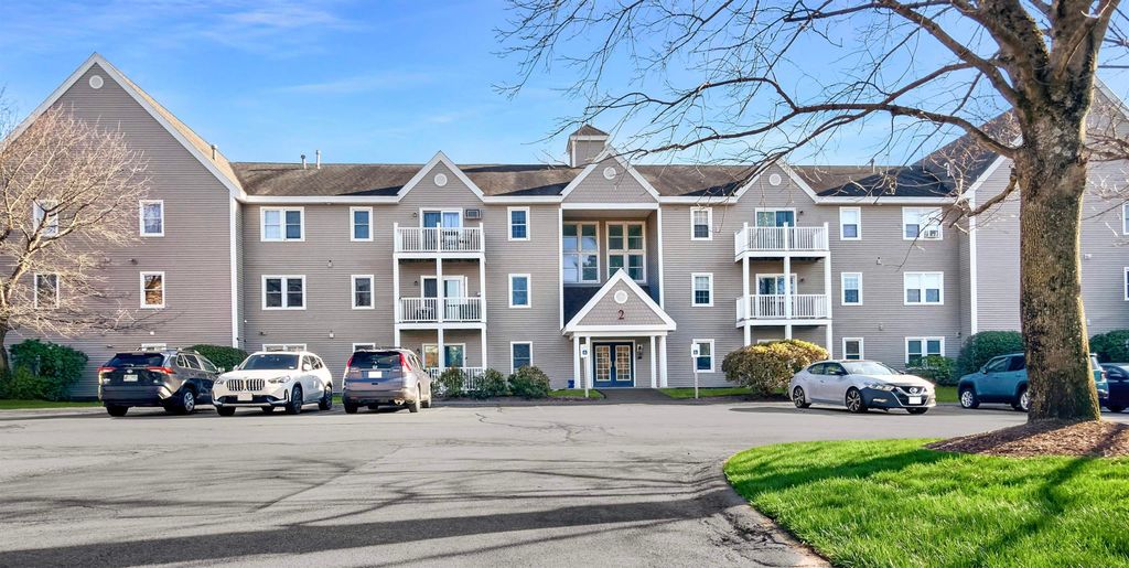 2 Maple Ridge Dr Unit 29, Merrimack, NH 03054