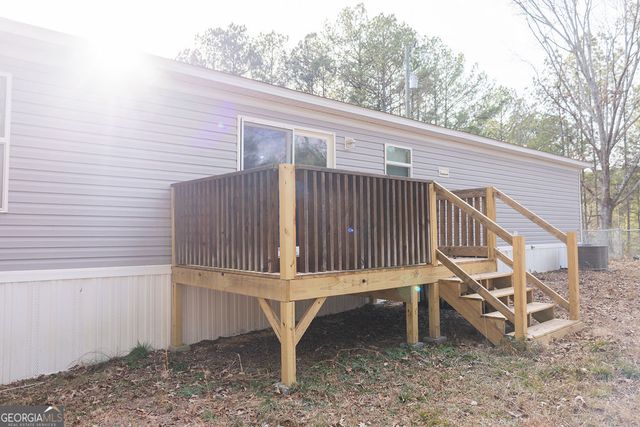 1337 Ridgeway Road, Lafayette, GA 30728