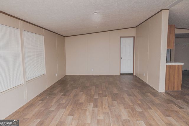 1337 Ridgeway Road, Lafayette, GA 30728