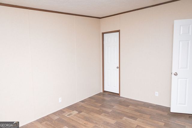 1337 Ridgeway Road, Lafayette, GA 30728