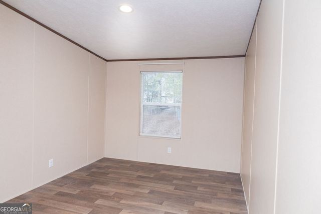 1337 Ridgeway Road, Lafayette, GA 30728