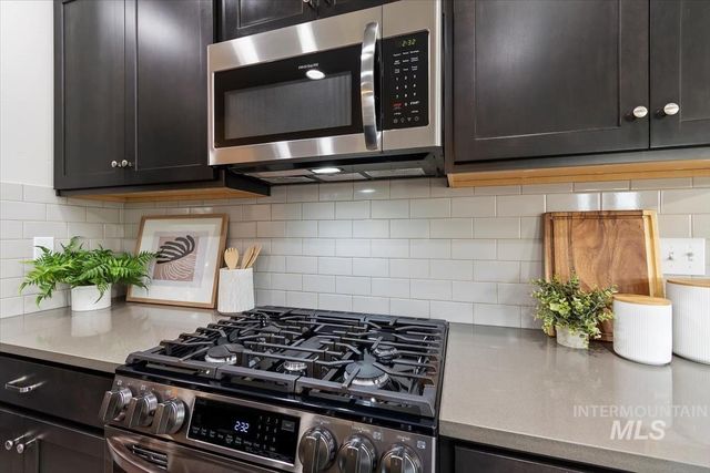 6766 E Zaffre Ridge St, Boise, ID 83716