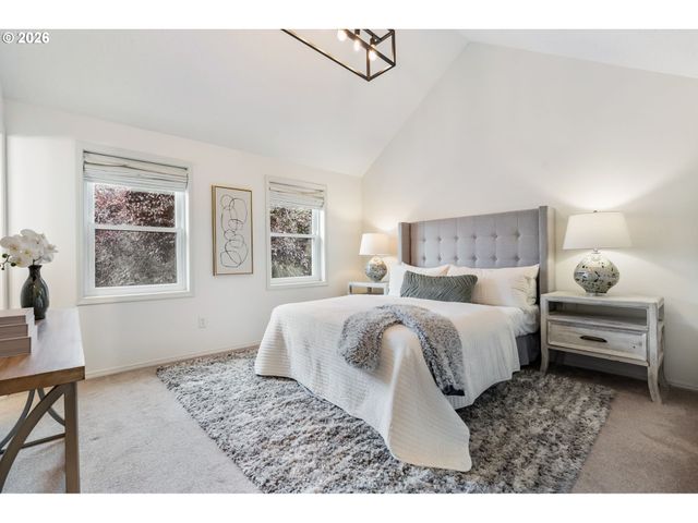 21242 Sw WINTERFIELD Ln, Beaverton, OR 97003