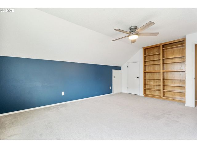 21242 Sw WINTERFIELD Ln, Beaverton, OR 97003