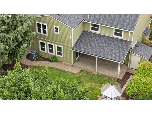 21242 Sw WINTERFIELD Ln, Beaverton, OR 97003