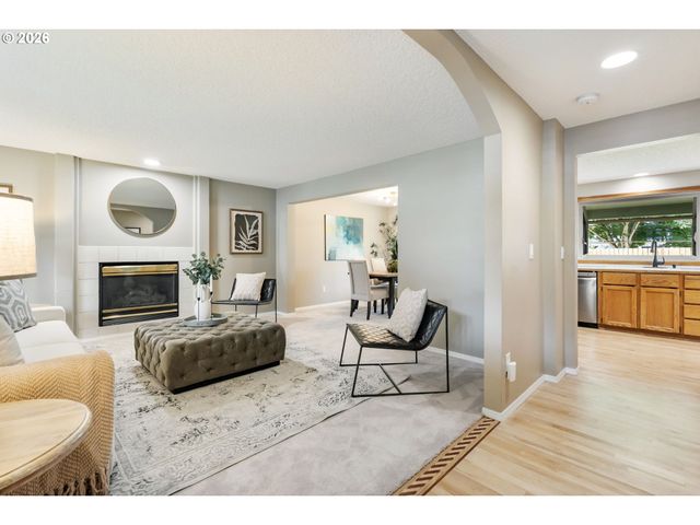 21242 Sw WINTERFIELD Ln, Beaverton, OR 97003