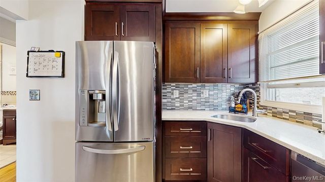 156-40 76th Street 2nd floor, Howard Beach, NY 11414