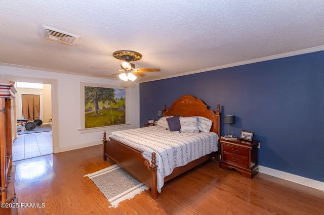 320 N Morein Street, Ville Platte, LA 70586